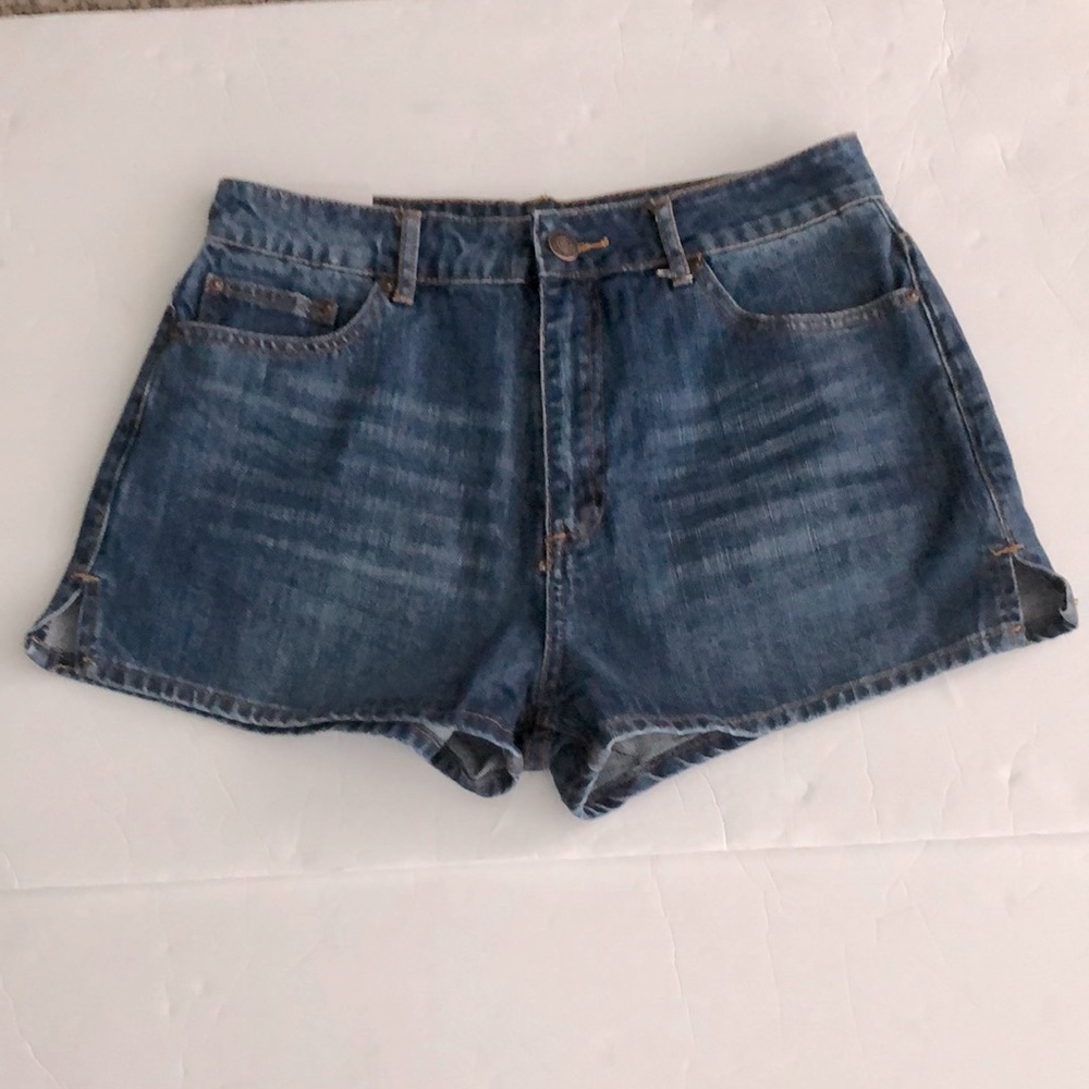 Forever 21 Shorts High Rise Denim Jean SZ 28 New With Tag